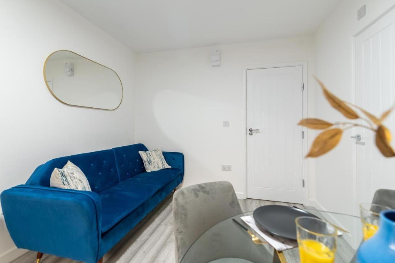 Cosy Cardiff Apartments - Garden Lounge מראה חיצוני תמונה