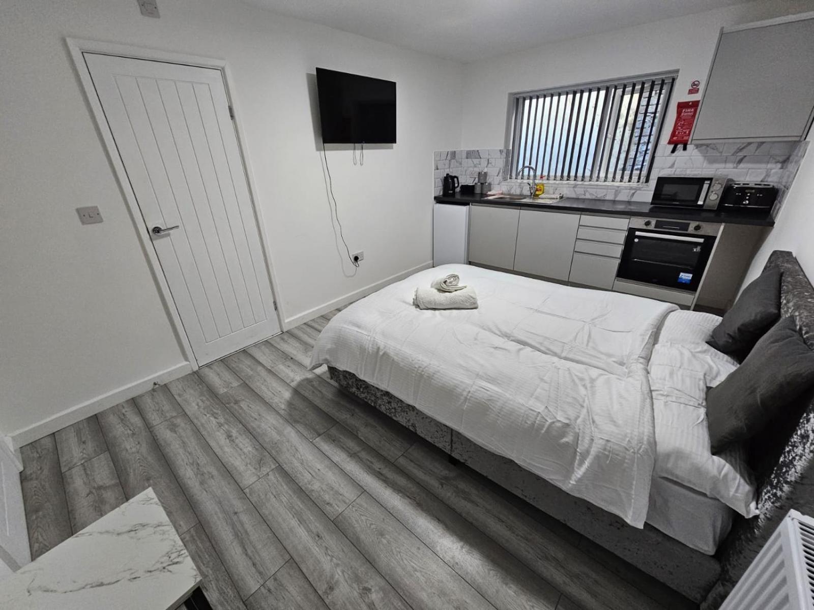 Cosy Cardiff Apartments - Garden Lounge מראה חיצוני תמונה